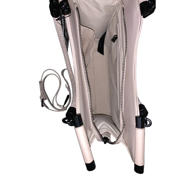 BADGLEY MISCHKA VEGAN LEATHER TOTE / CROSSBODY AND WALLET BAG 2PCS SET NWT - Picture 15 of 16